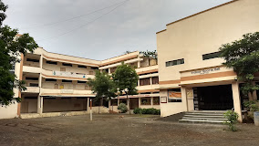 A.D.P.M.S Women's College campus building, Jalgaon
